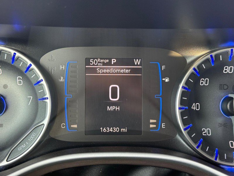 Used 2017 Chrysler Pacifica Touring Plus image 23