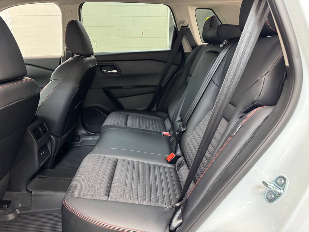 New 2026 Nissan Rogue SV w/ Rock Creek Premium Package AWD/4WD image 17
