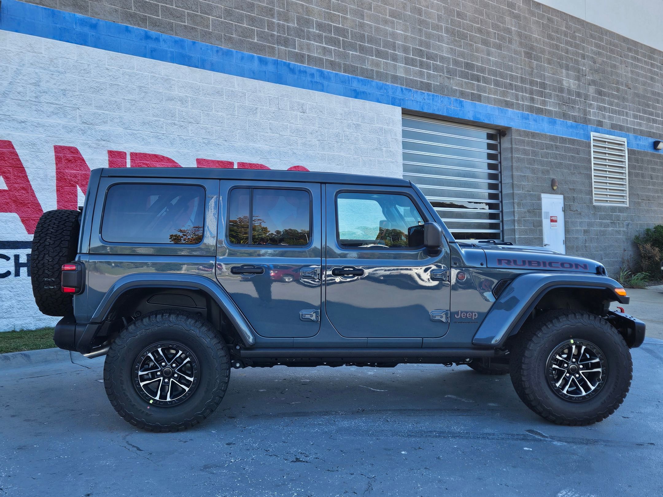 New 2026 Jeep Wrangler Unlimited Rubicon image 8