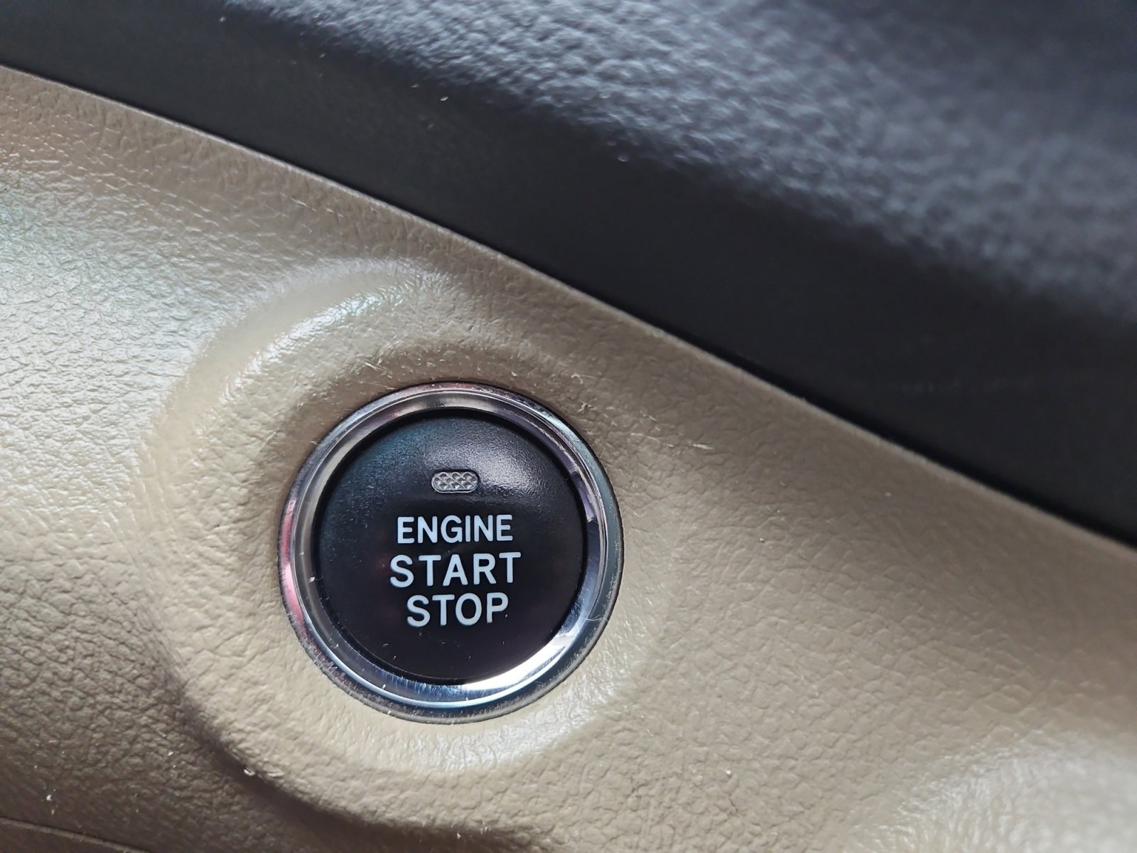 Used 2012 Toyota Highlander Limited image 30