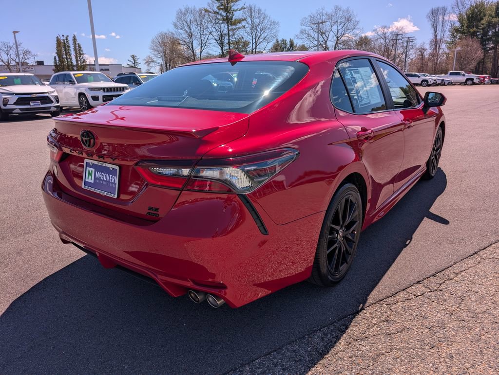 Used 2022 Toyota Camry SE w/ Cold Weather Package AWD/4WD image 6