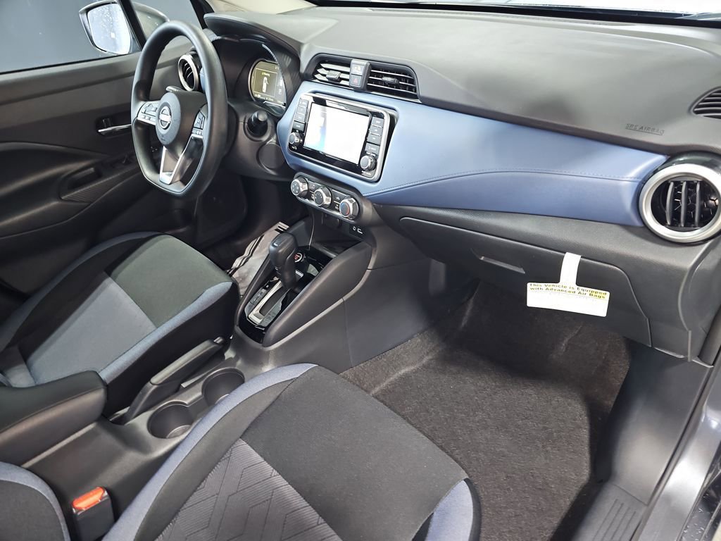 Used 2025 Nissan Versa SV w/ Trunk Package image 15