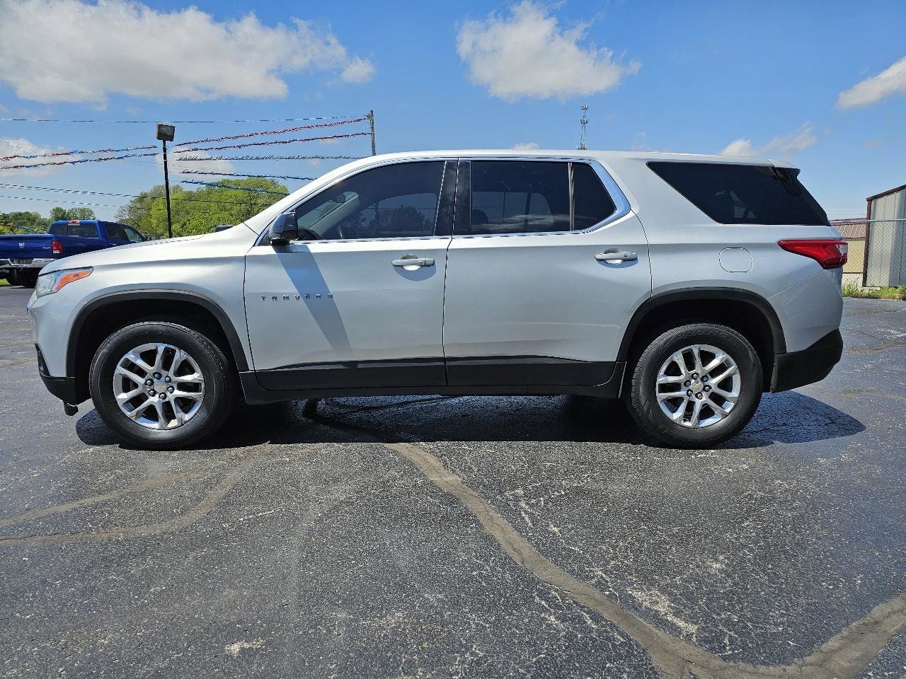 Used 2019 Chevrolet Traverse LS FWD image 32