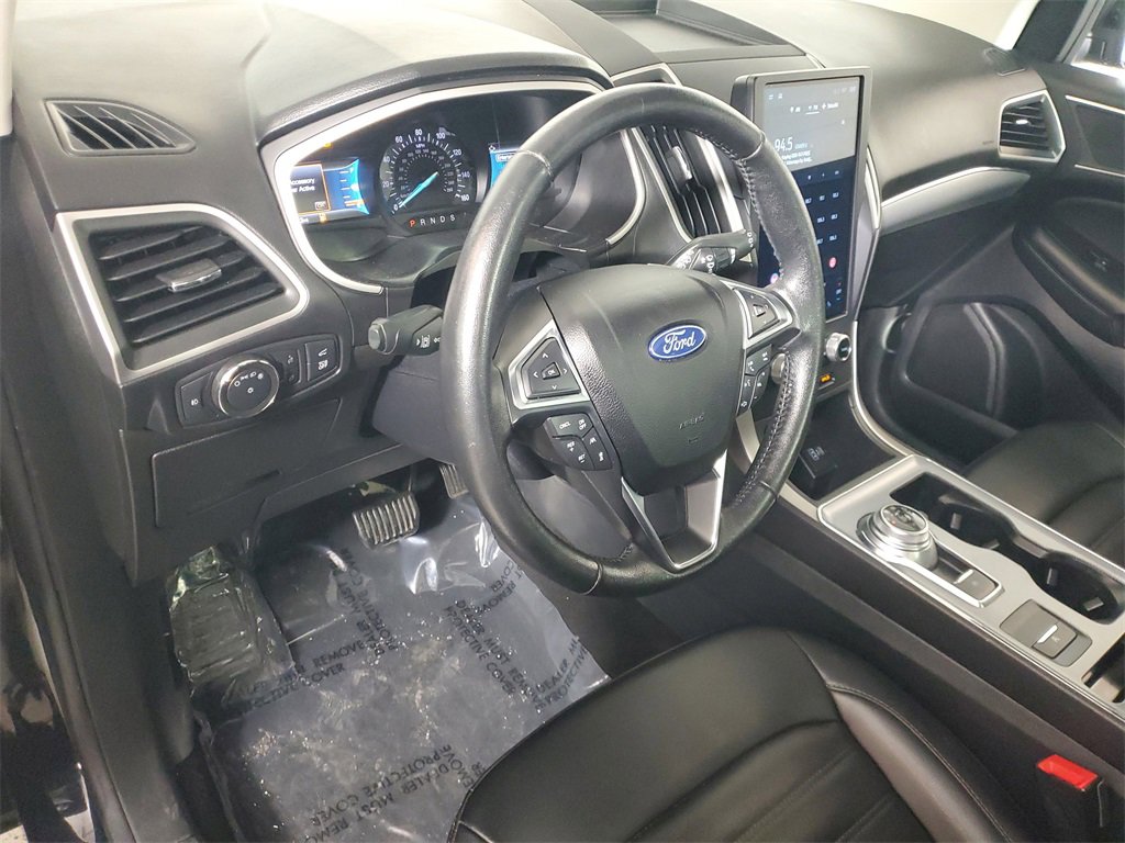 Used 2021 Ford Edge SEL w/ Convenience Package image 11