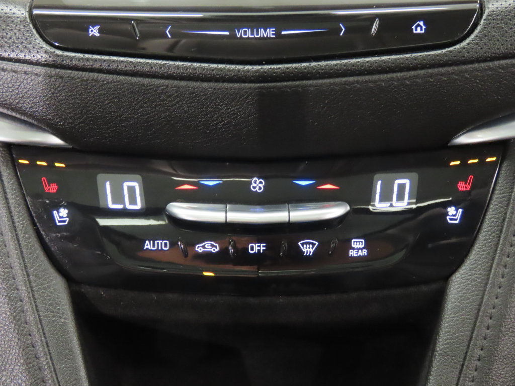 Used 2018 Cadillac XT5 Premium Luxury AWD/4WD image 27