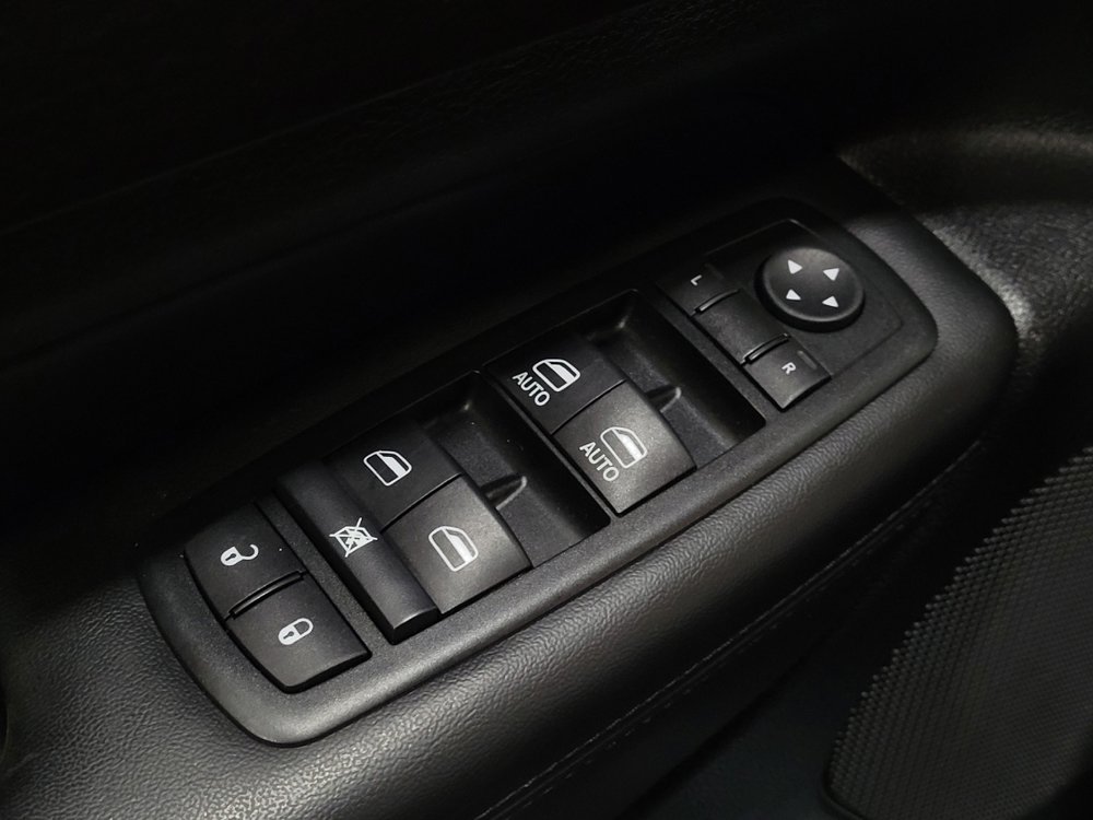 Used 2014 Jeep Grand Cherokee Laredo w/ Quick Order Package 23E image 27