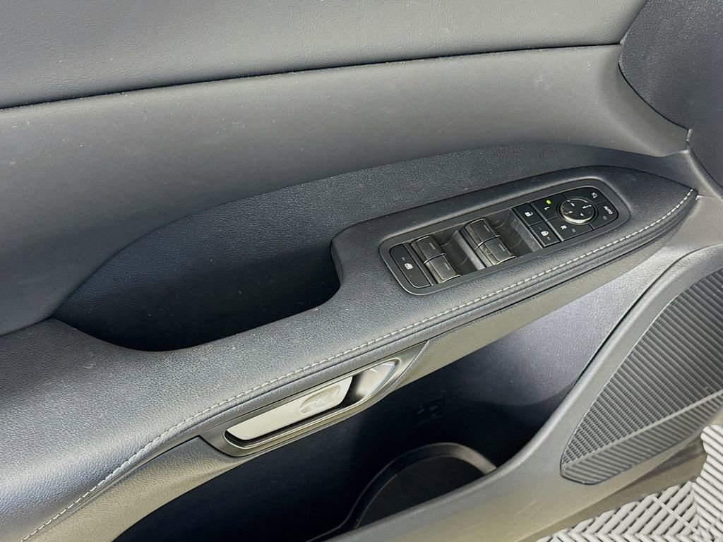 Certified 2025 Lexus RX 350 Premium w/ Accessory Package (Z1) FWD image 18