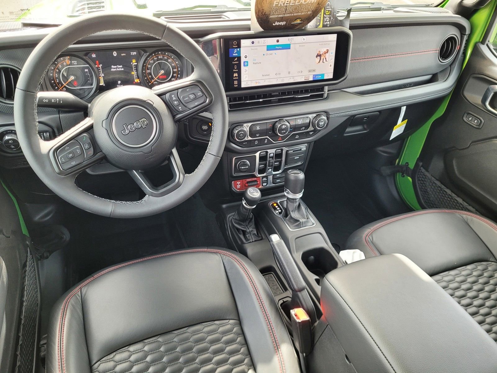 New 2025 Jeep Gladiator Rubicon image 9