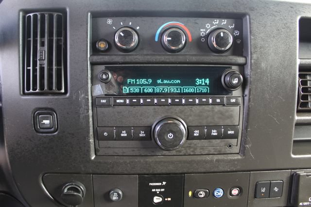 Used 2020 Chevrolet Express 3500 LT w/ LT Preferred Equipment Group RWD image 56
