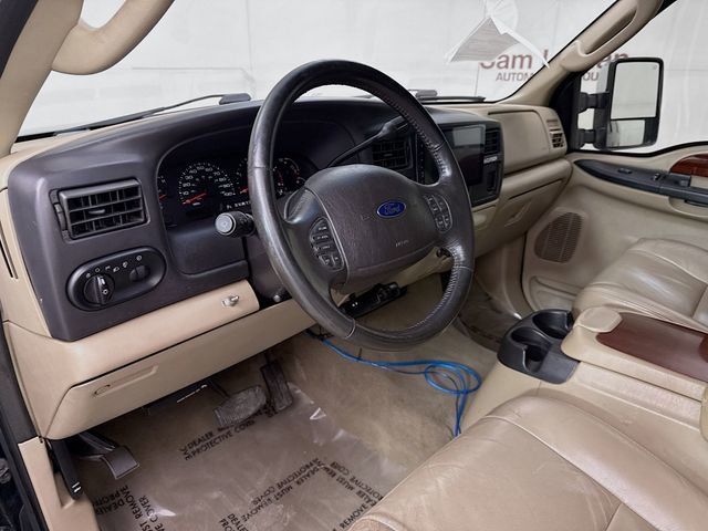 Used 2005 Ford Excursion Limited image 9
