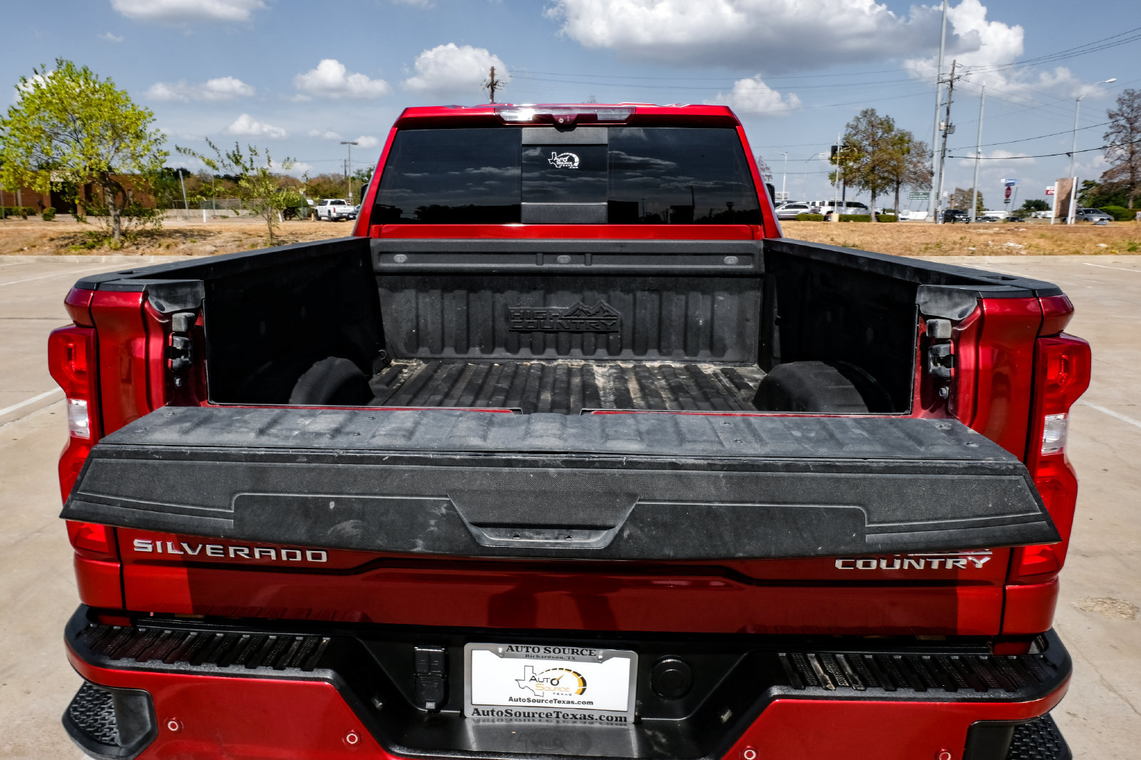 Used 2023 Chevrolet Silverado 2500 High Country w/ Technology Package AWD/4WD image 70