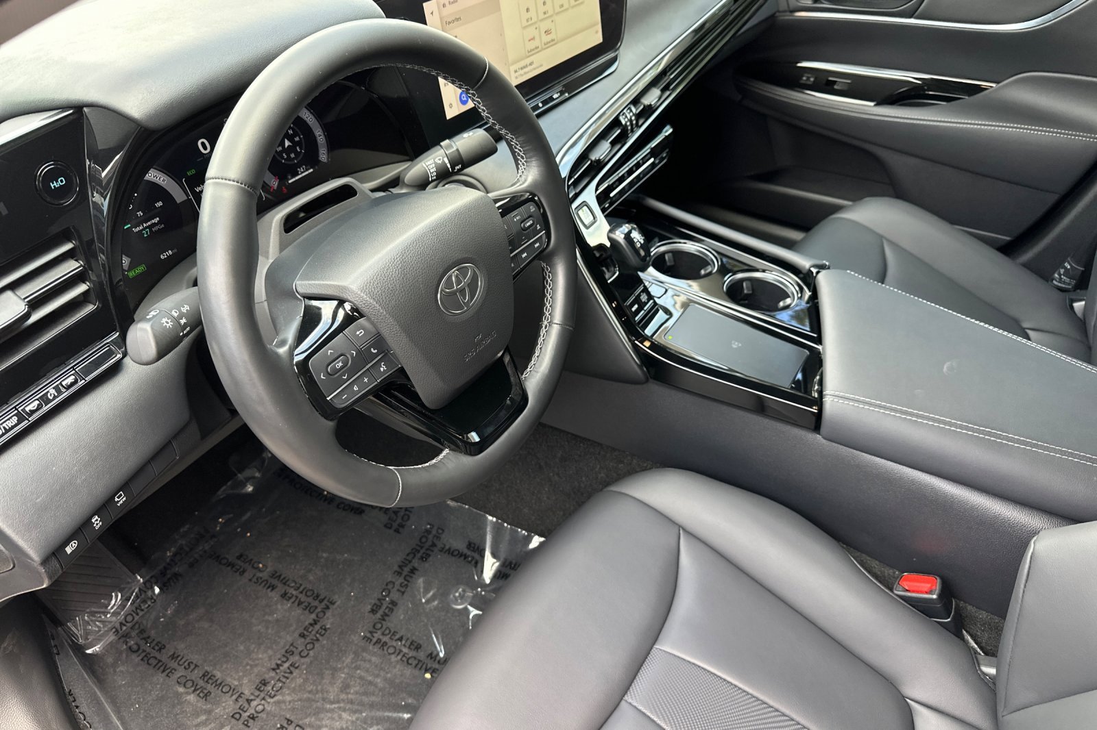 Used 2024 Toyota Mirai XLE image 10