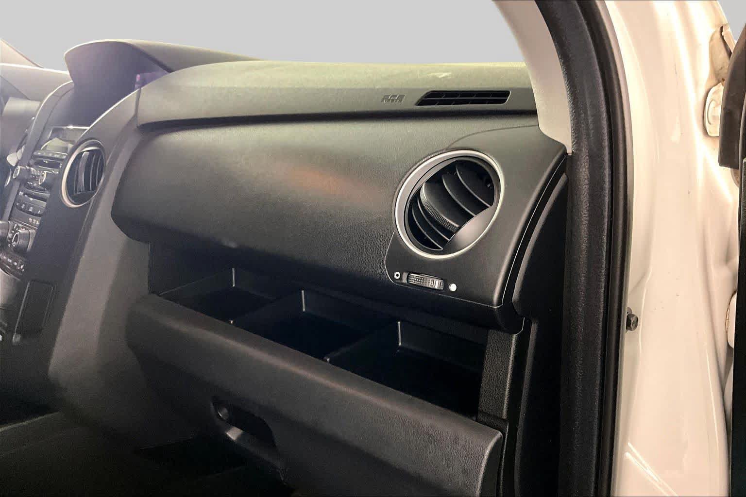 Used 2014 Honda Pilot Touring image 18