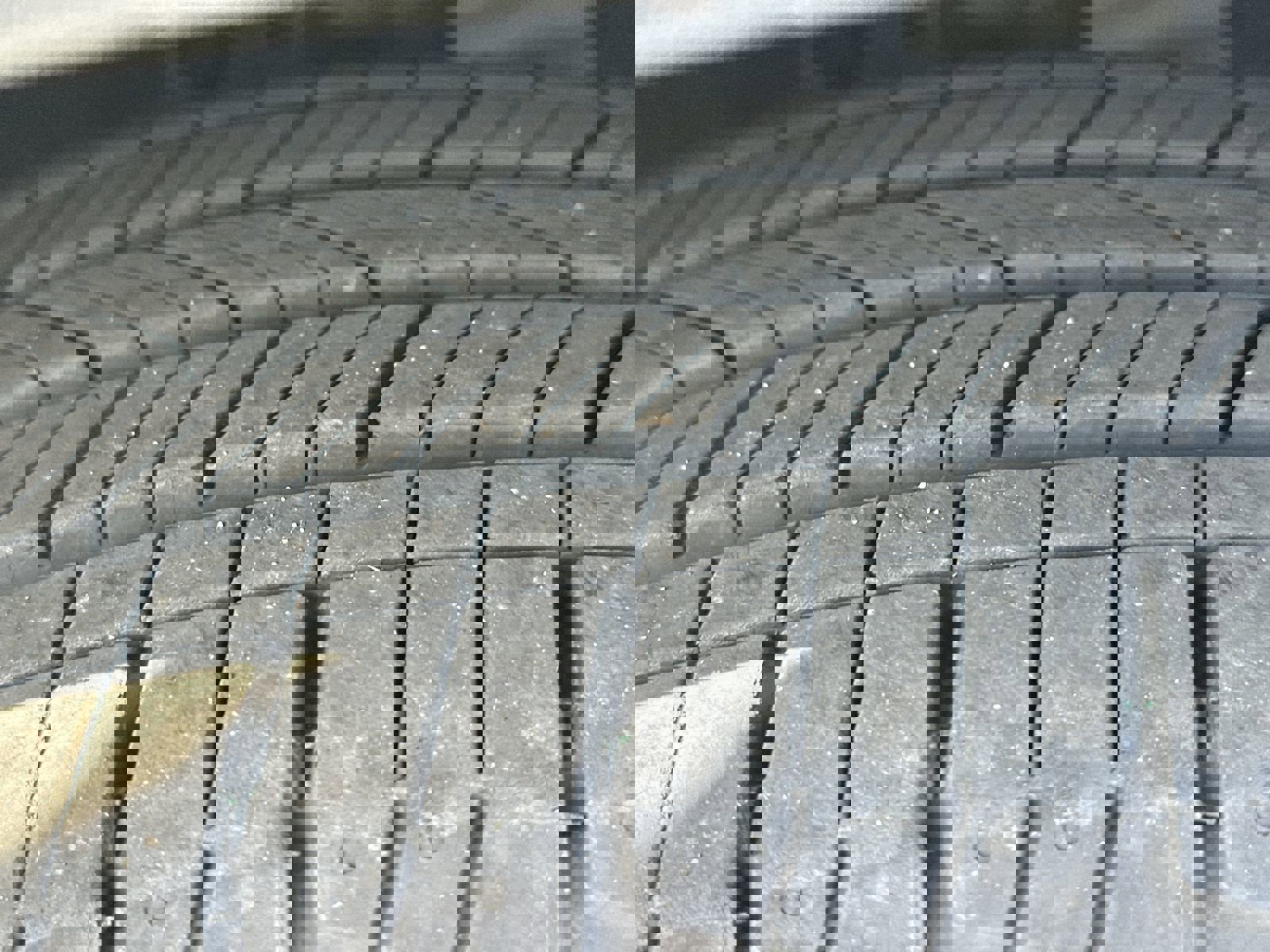 Certified 2024 GMC Terrain SLE w/ Driver Convenience Package image 12