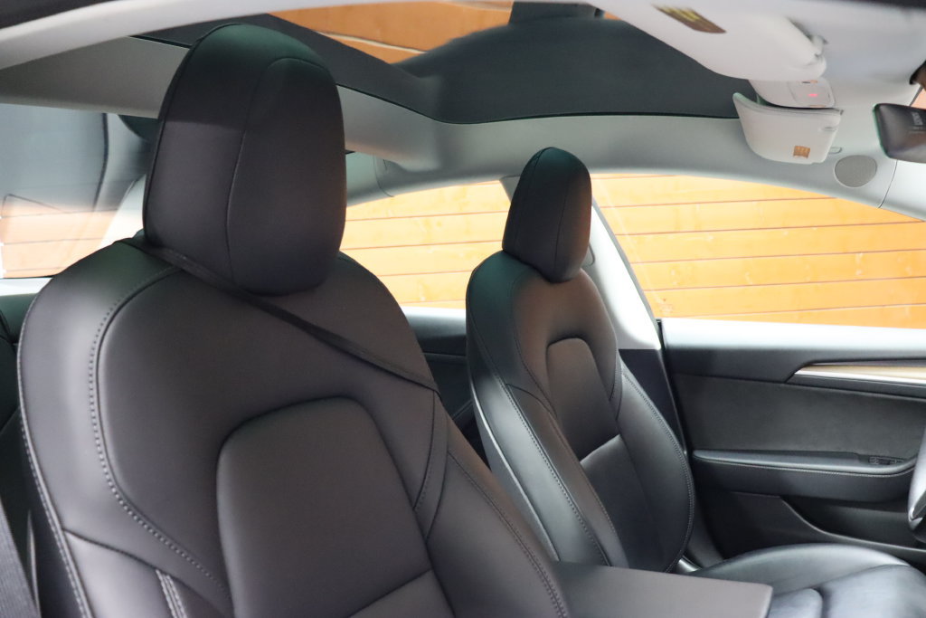 Used 2023 Tesla Model 3 Standard Range RWD image 32