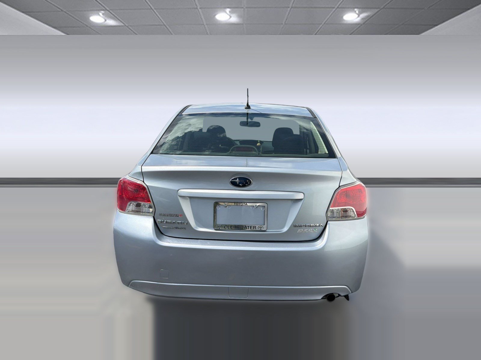 Used 2013 Subaru Impreza 2.0i Premium w/ All-Weather Pkg AWD/4WD image 9