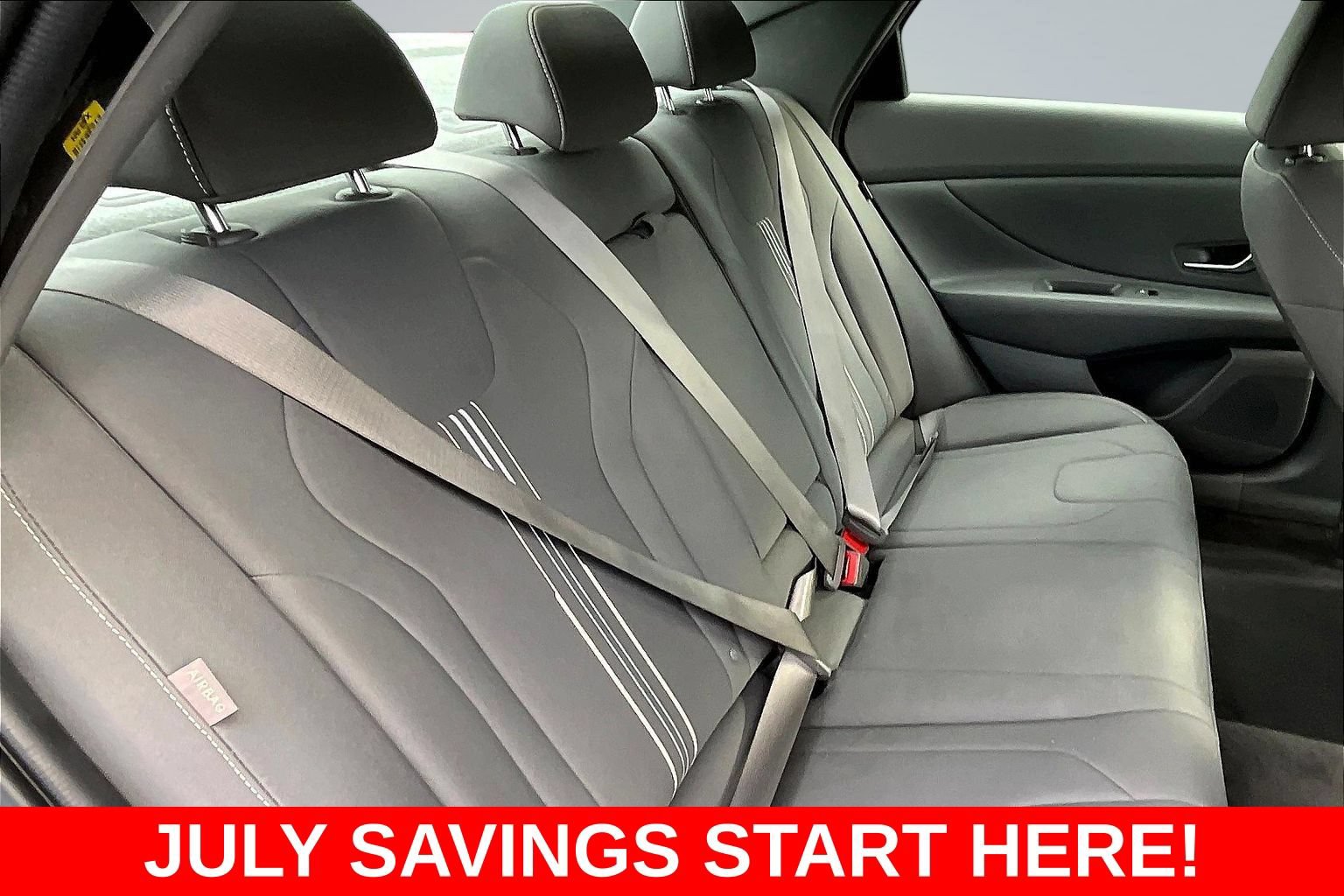 Used 2024 Hyundai Elantra SEL w/ Convenience Package FWD image 27