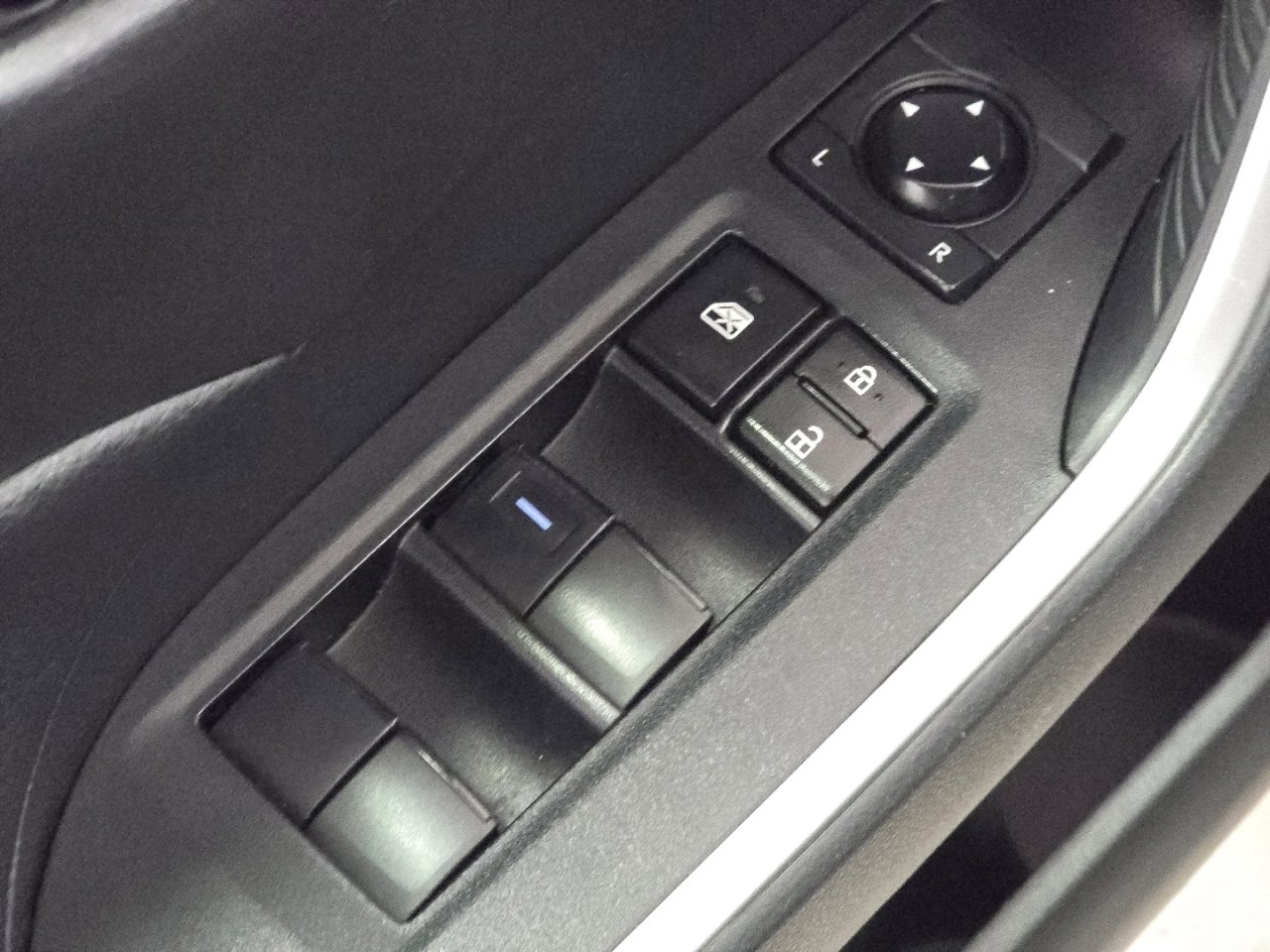 Certified 2023 Toyota RAV4 LE image 23