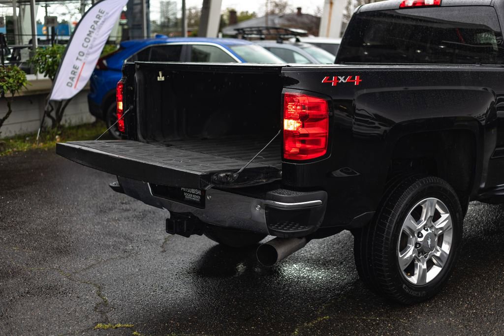 Used 2019 Chevrolet Silverado 2500 LTZ w/ Duramax Plus Package image 10