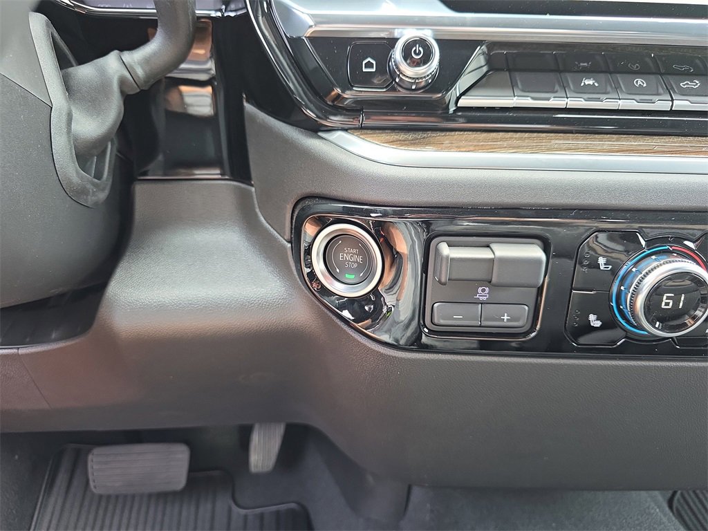 New 2025 GMC Sierra 1500 Elevation image 19