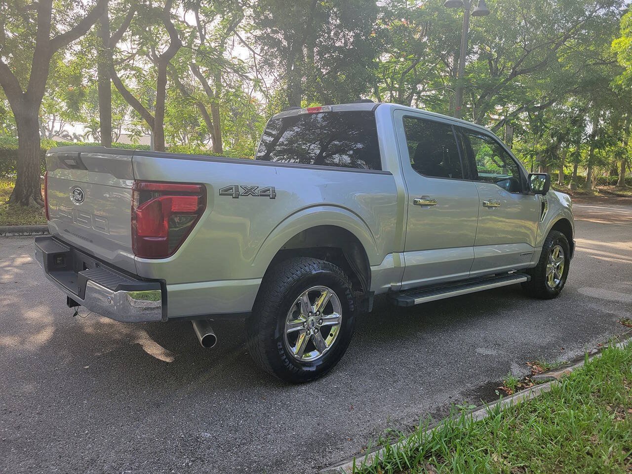 Used 2024 Ford F150 XLT w/ Mobile Office Package AWD/4WD image 7