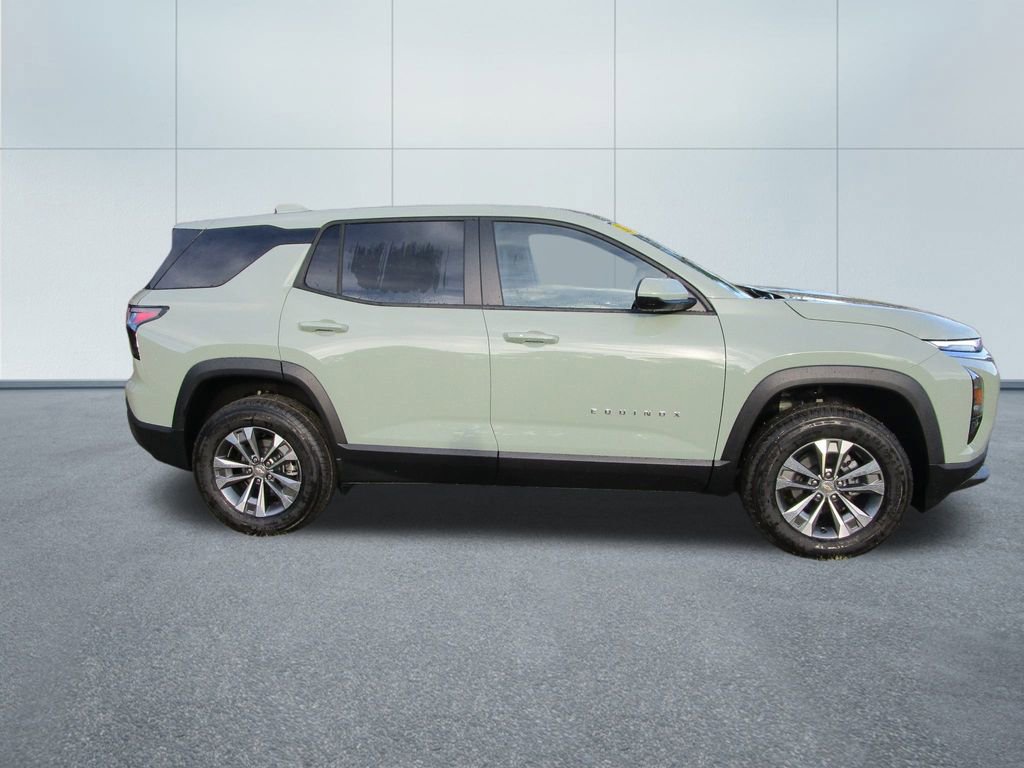New 2026 Chevrolet Equinox LT w/ Convenience Package II FWD image 7
