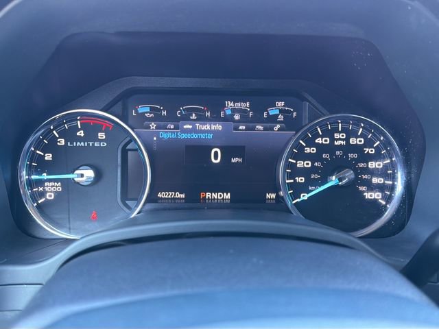 Used 2022 Ford F450 Limited w/ FX4 Off-Road Package image 25