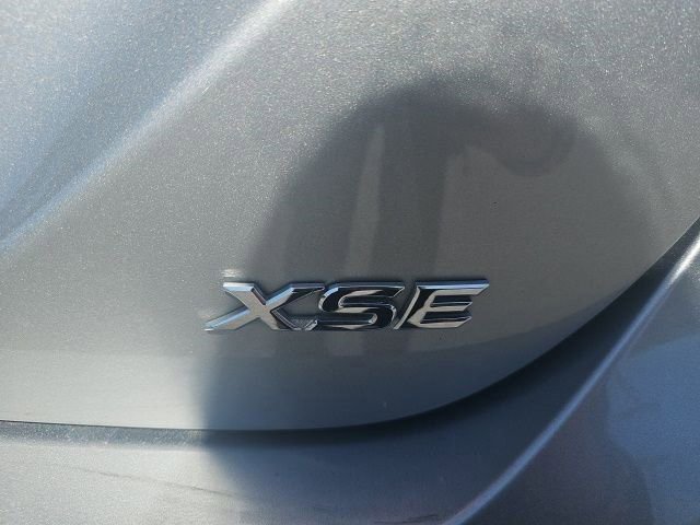 Used 2022 Toyota Camry XSE w/ Navigation Package FWD image 13