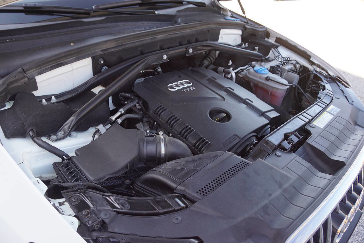 Used 2017 Audi Q5 2.0T Premium image 44