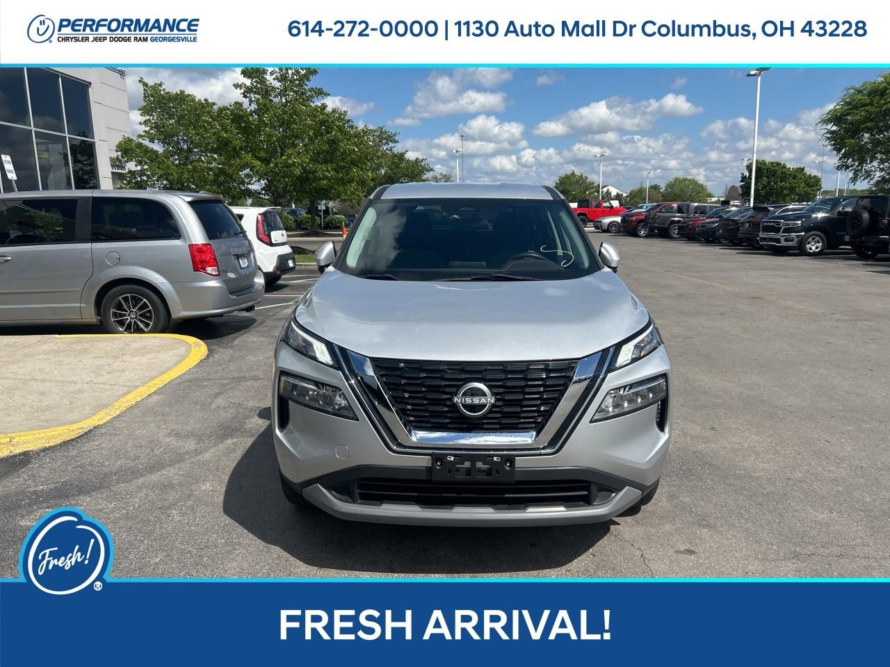 Used 2023 Nissan Rogue SV AWD/4WD image 9