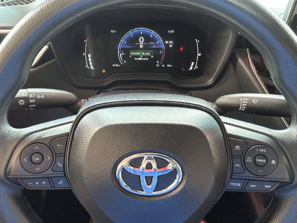 Used 2026 Toyota Corolla LE FWD image 26