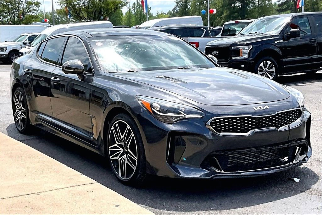 Used 2023 Kia Stinger GT2