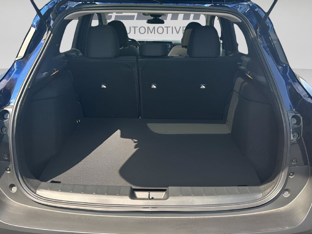 New 2026 Nissan Kicks SV w/ SV Premium Package AWD/4WD image 5