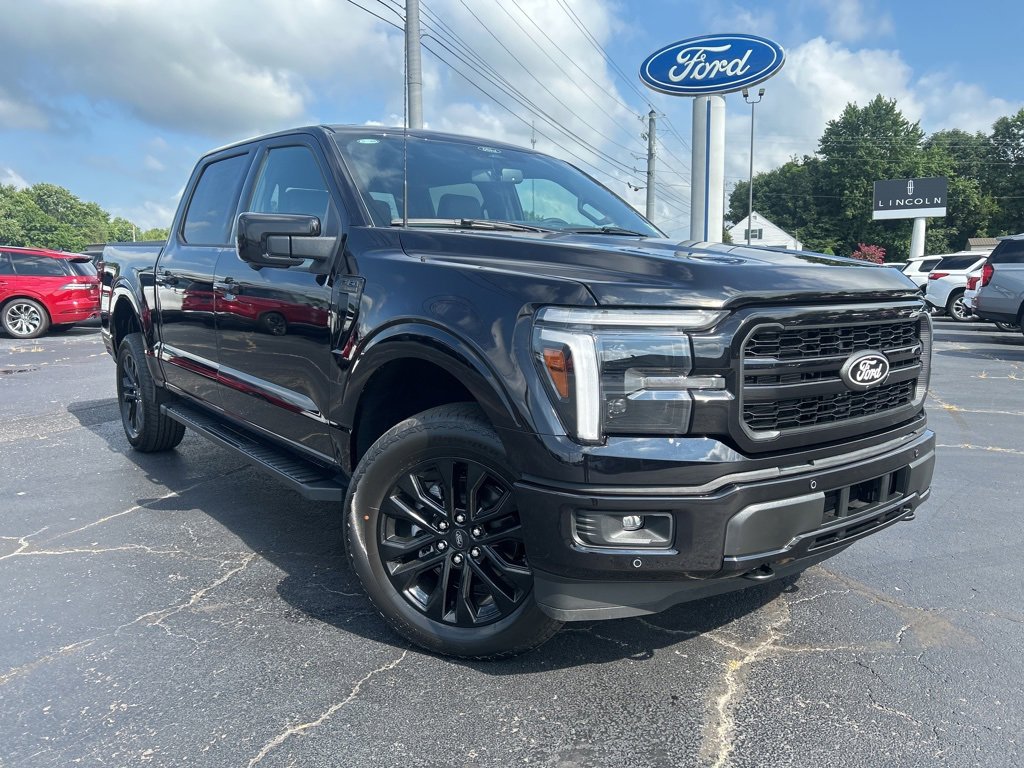 New 2025 Ford F150 Lariat w/ Equipment Group 501A Mid