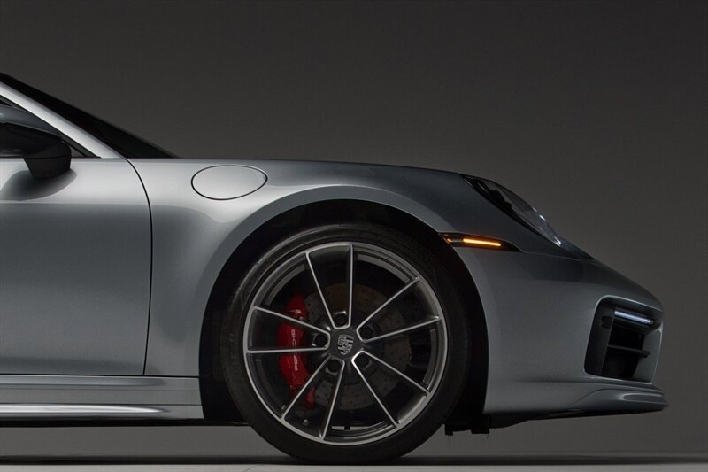 Used 2021 Porsche 911 Targa 4S image 17