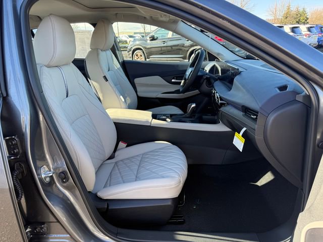 New 2026 Nissan Sentra SL w/ Floor Mat Package FWD image 9