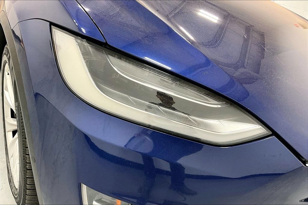 Used 2017 Tesla Model X 90D AWD/4WD image 35