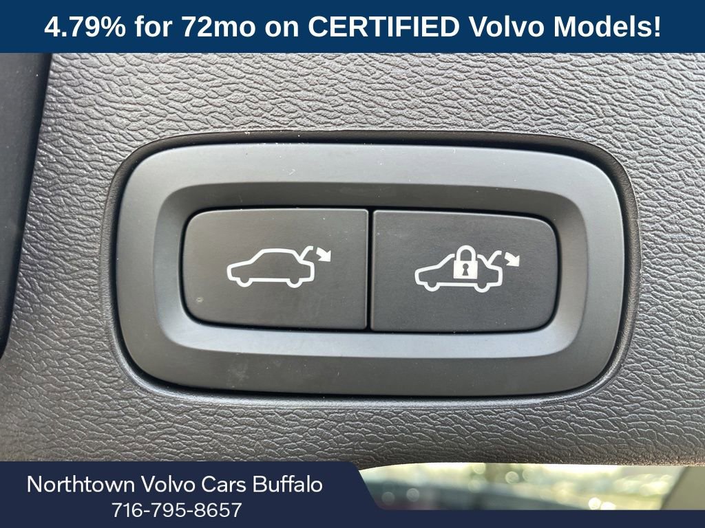 Certified 2023 Volvo XC60 B5 Plus w/ Climate Package image 7