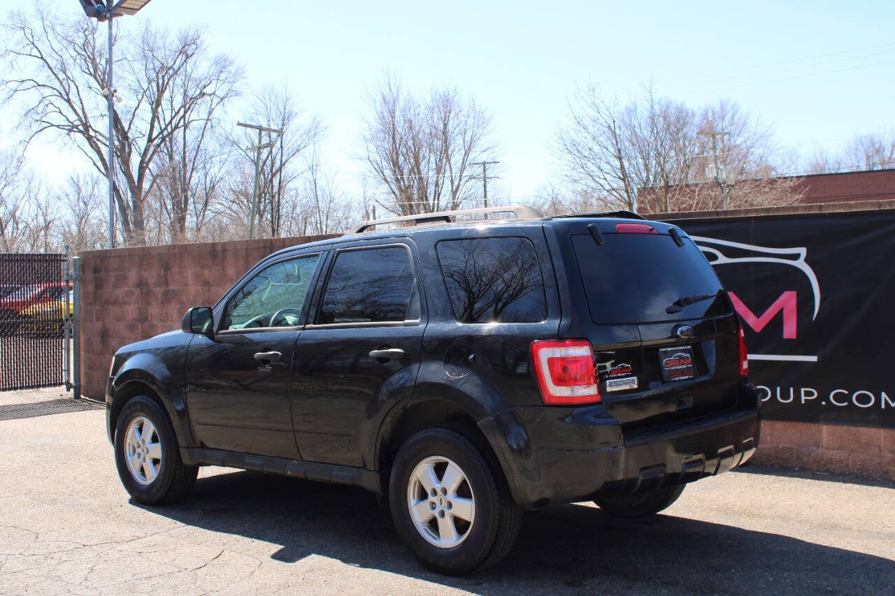Used 2012 Ford Escape XLT image 3