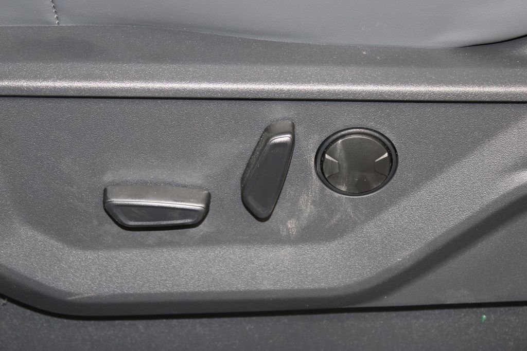 New 2026 Ford Expedition Active image 22