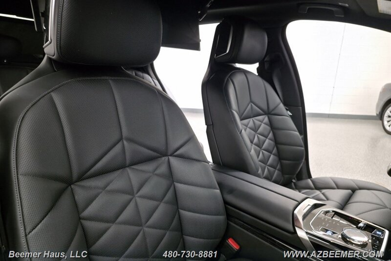 Used 2023 BMW 740i RWD image 37