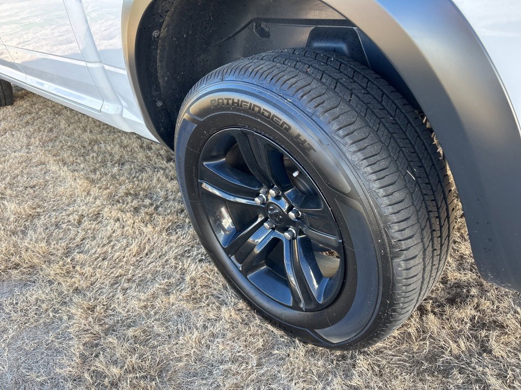 Used 2024 RAM 1500 Classic Warlock image 10