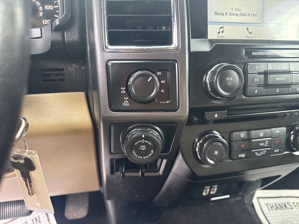 Used 2016 Ford F150 XLT w/ Equipment Group 302A Luxury image 37