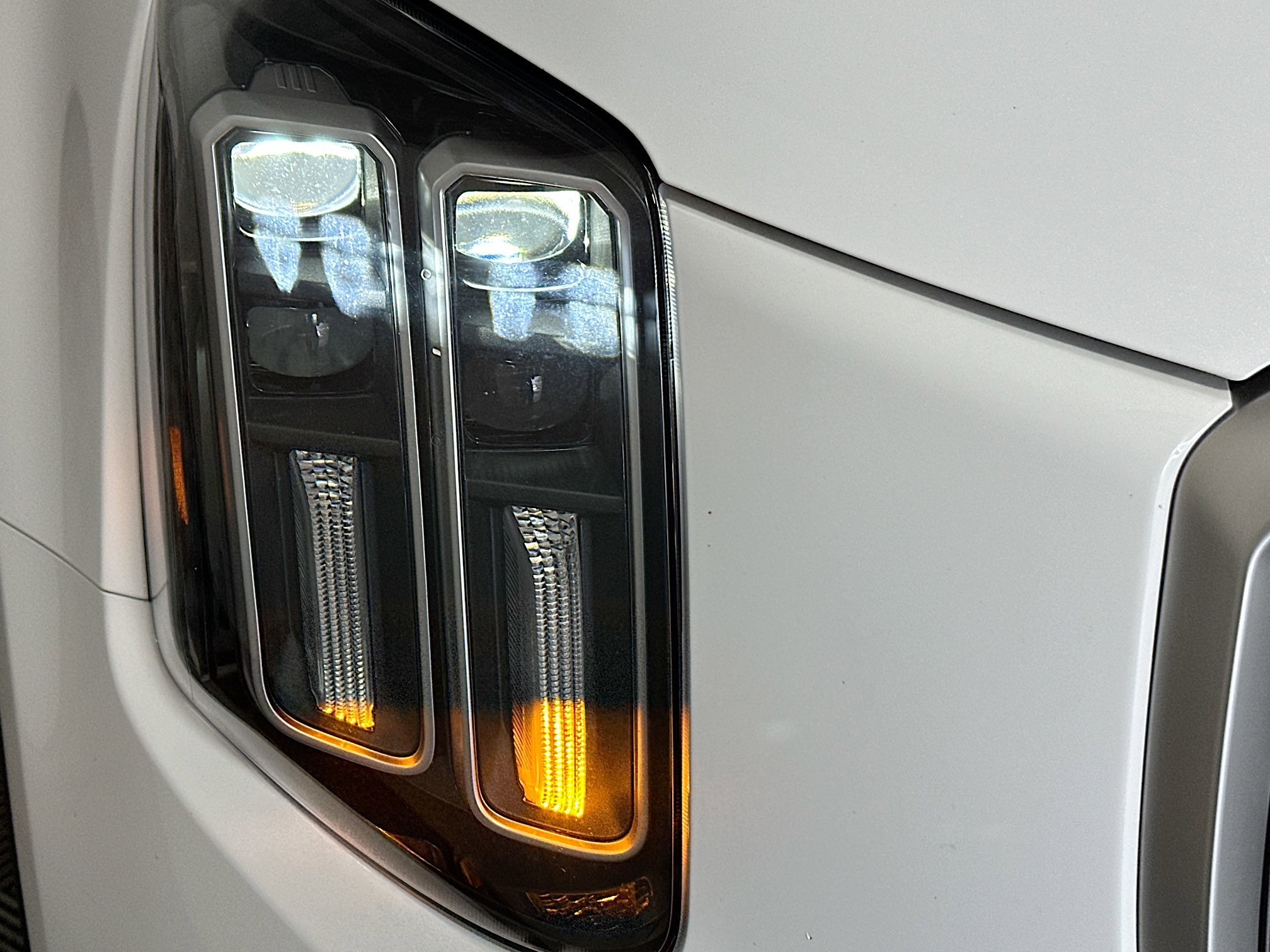 Used 2025 Kia Telluride S FWD image 9