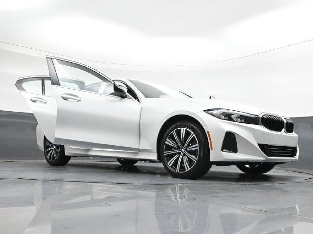 New 2026 BMW 330i xDrive Sedan w/ Premium Package AWD/4WD image 42