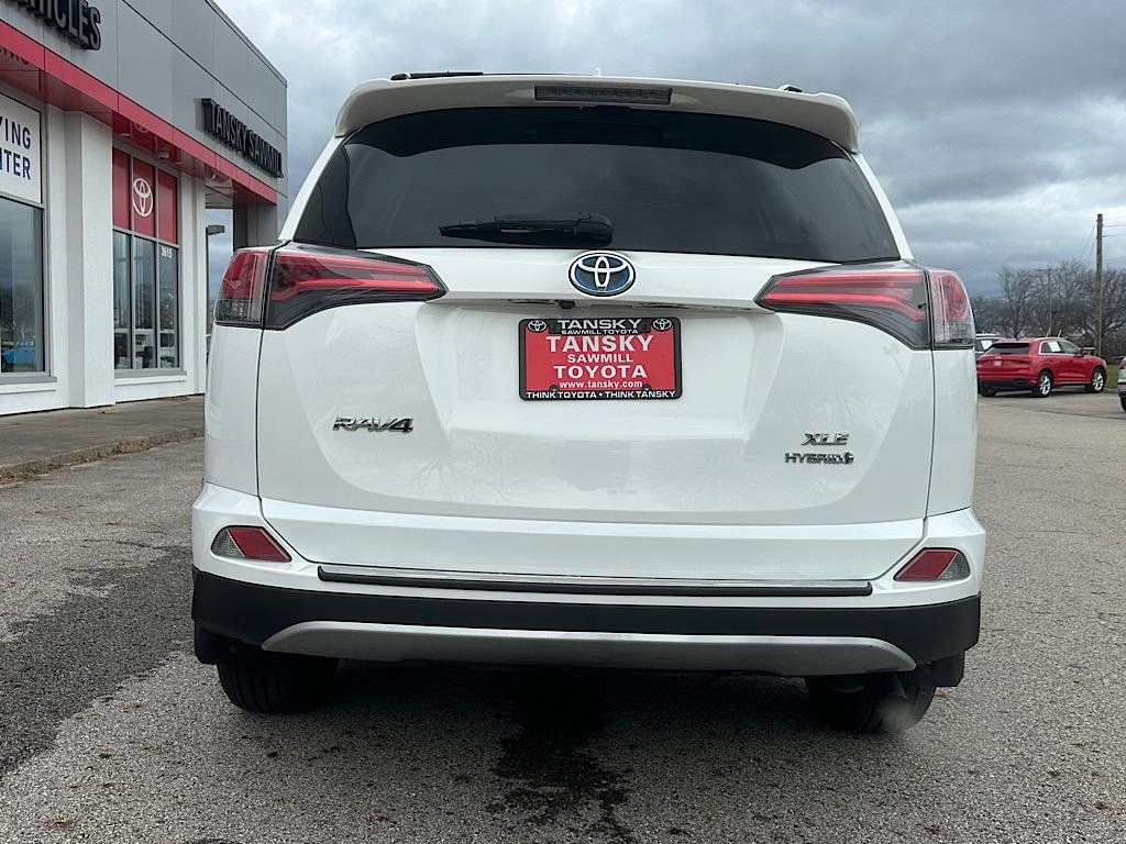 Certified 2018 Toyota RAV4 XLE w/ Protection Package image 4