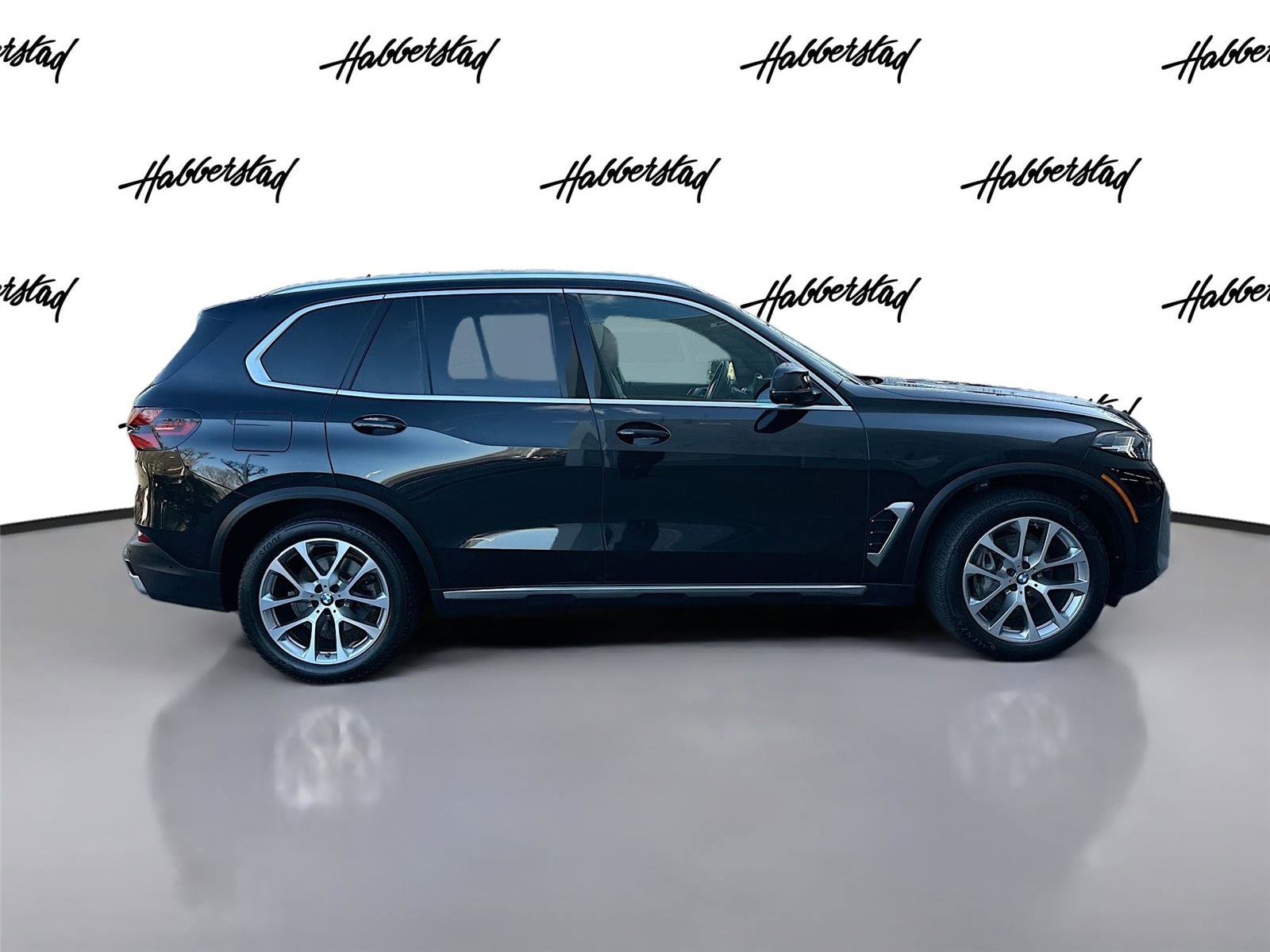 Certified 2024 BMW X5 xDrive40i w/ Parking Assistance Package image 4