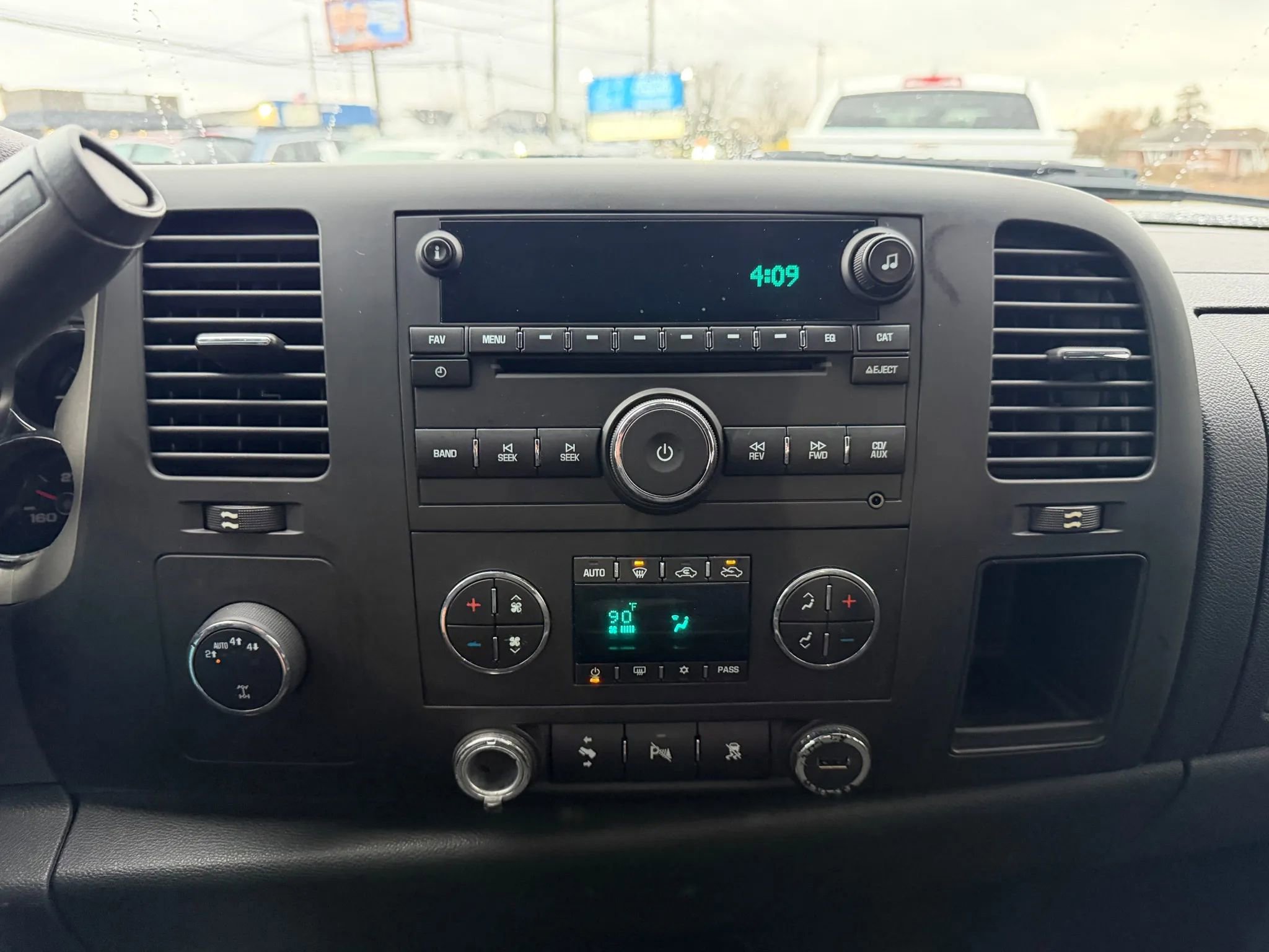 Used 2010 Chevrolet Silverado 1500 LT w/ Power Pack Plus image 16