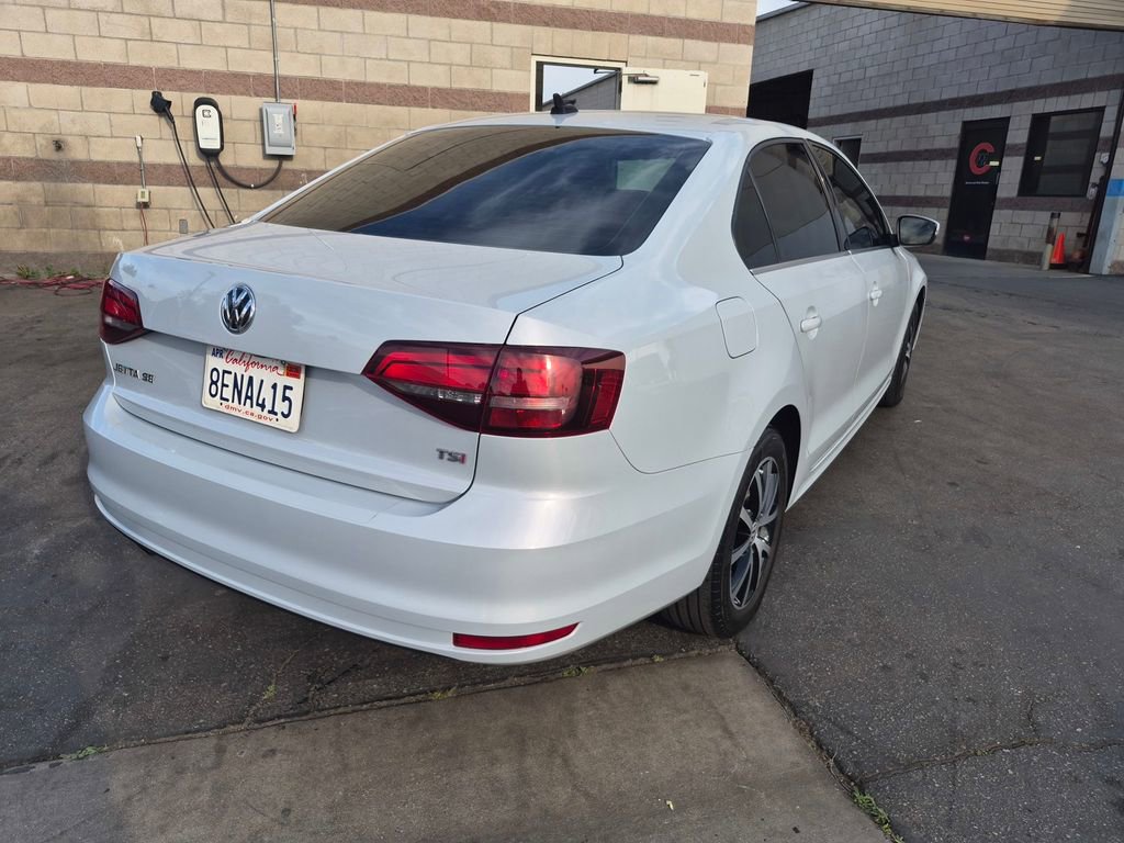 Used 2018 Volkswagen Jetta SE image 18