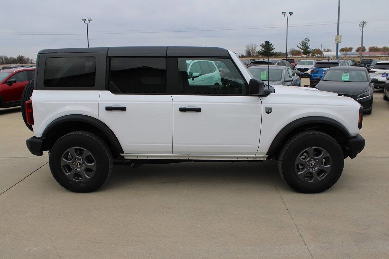 Used 2025 Ford Bronco Big Bend image 4